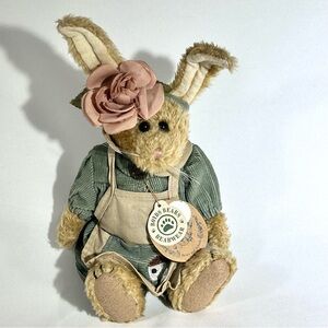 Boyd’s Bears Vintage Collectible Emily Babbit…The Rabbit Anniv.Edition 1999